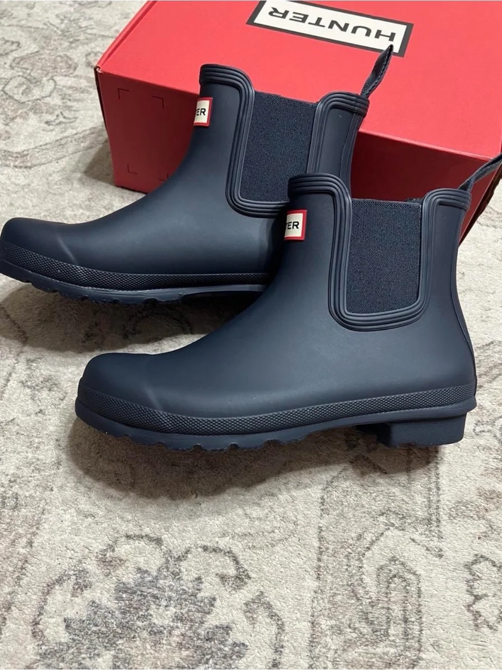 Hunter Women's Matte Navy Chelsea Rain Boots Size 9 NWT
